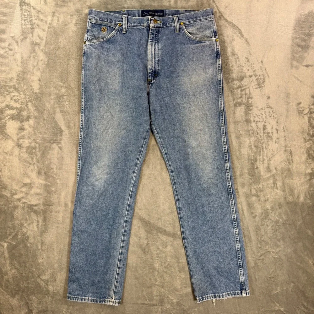 Wrangler George Strait Cowboy Cut Jeans Mens Size 36x32 Blue Light Wash Denim
